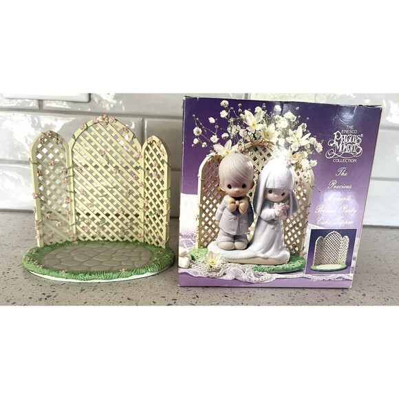 Precious Moments Collection Bridal Party Trellis Cake Topper Figure Not Included - Picture 2 of 10